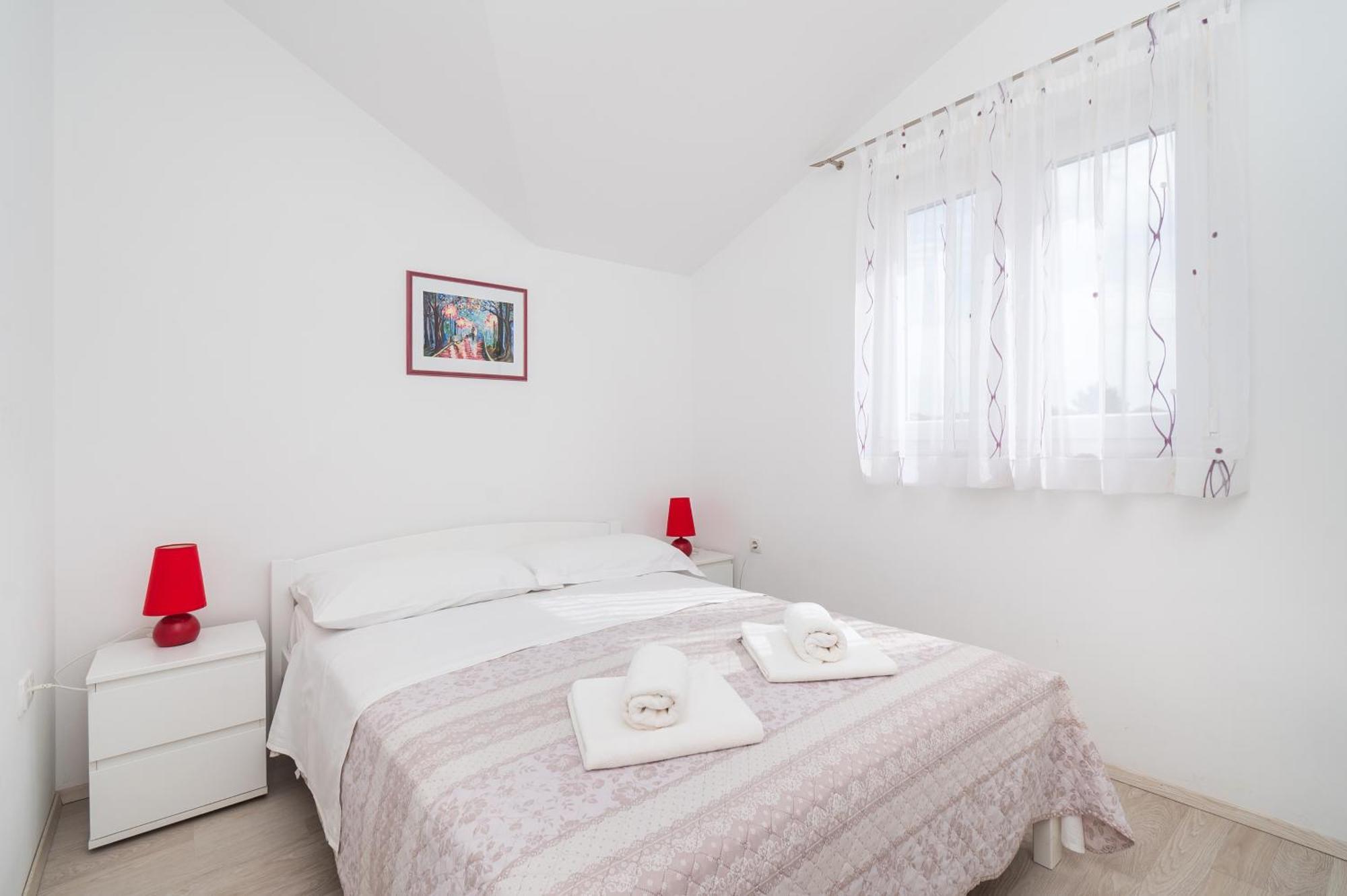 Apartment Mario Srima Buitenkant foto